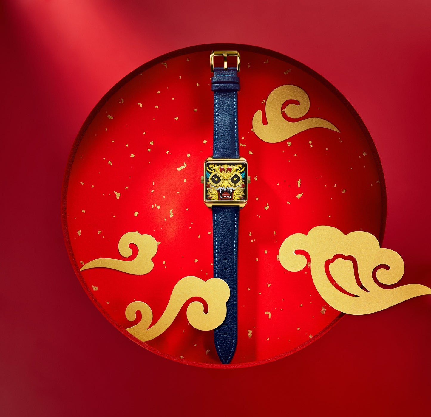 HappieWatch Gold Dragon - The Ultimate Luxury Watch HappieWatch